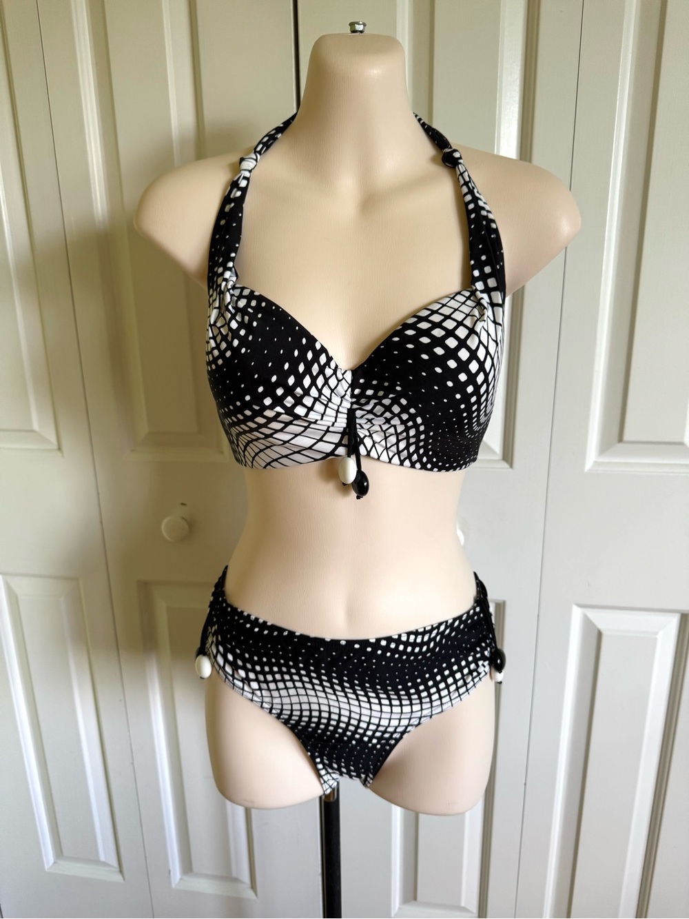 NICOLE OLIVER Black/White Bikini Swimsuit 10 EUC